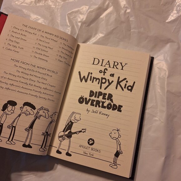 Diary of a wimpy kid diper overlode - Picture 3 of 6